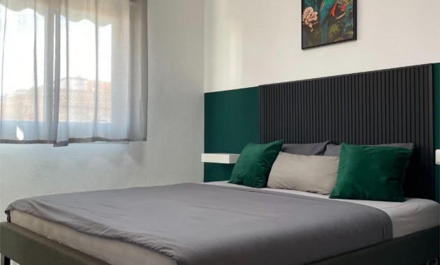 Venta - Apartamento / piso -
Torrevieja - Los Europeos