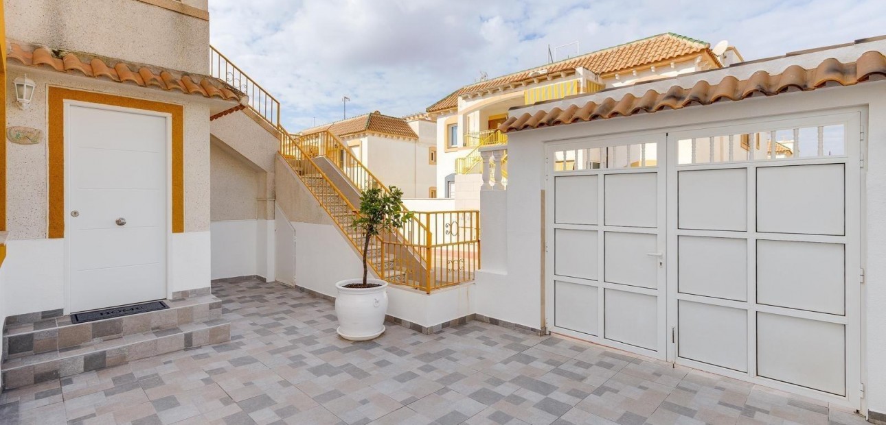 Venta - Bungalow -
Torrevieja - Aguas nuevas 1