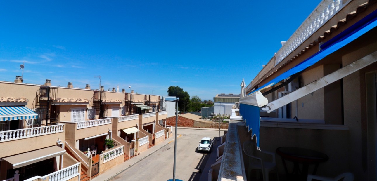 Venta - Apartamento / piso -
Formentera del Segura - Los Palacios