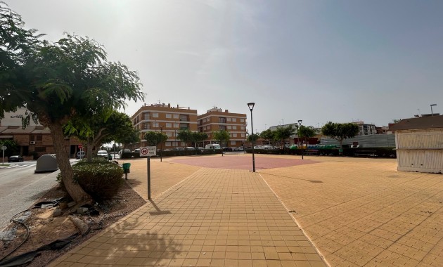 Venta - Apartamento / piso -
Formentera del Segura - Los Palacios