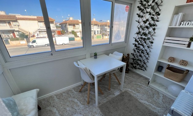 Venta - Apartment / flat (1) -
Orihuela Costa