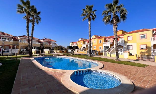 Venta - Apartment / flat (1) -
Orihuela Costa