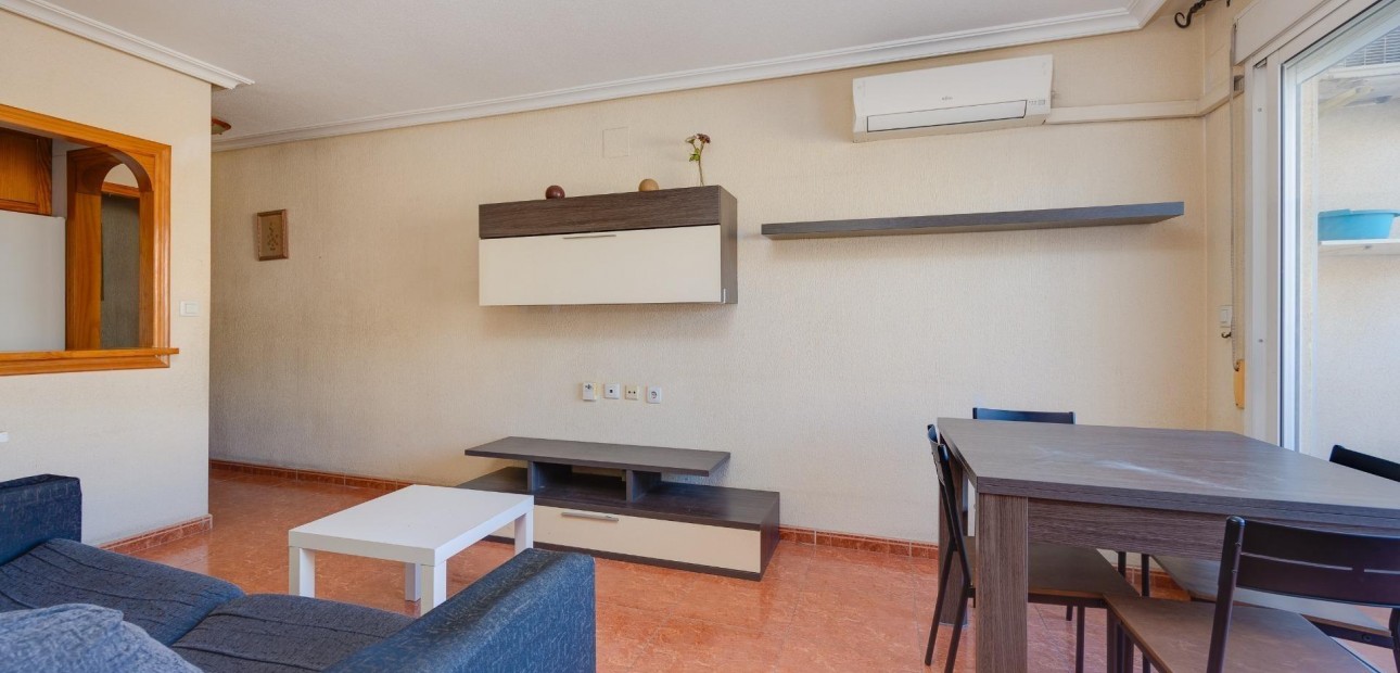 Herverkoop - Appartement / flat -
Torrevieja - torrevieja