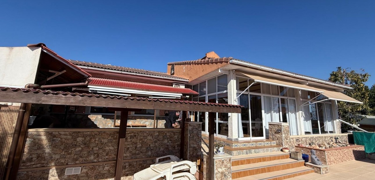 Venta - Country House -
Crevillent - Comunidad valenciana