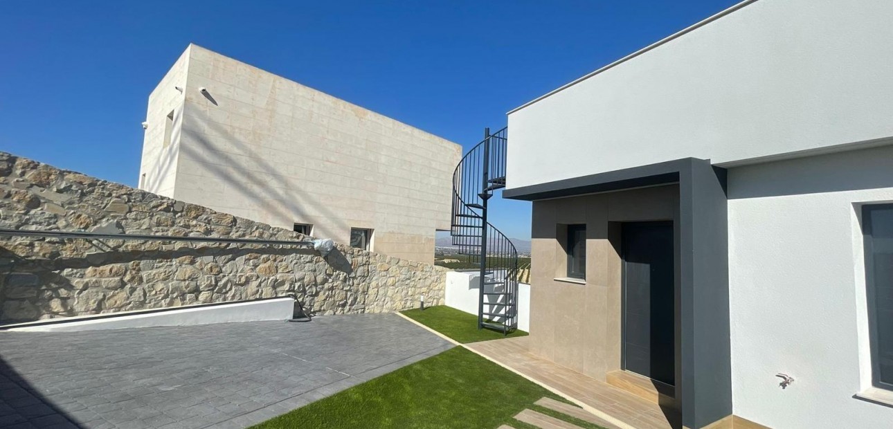 Venta - Villa -
Algorfa - Comunidad valenciana