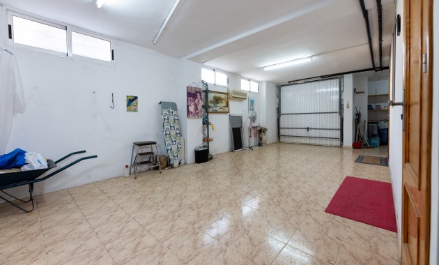 Herverkoop - Villa -
Los Altos