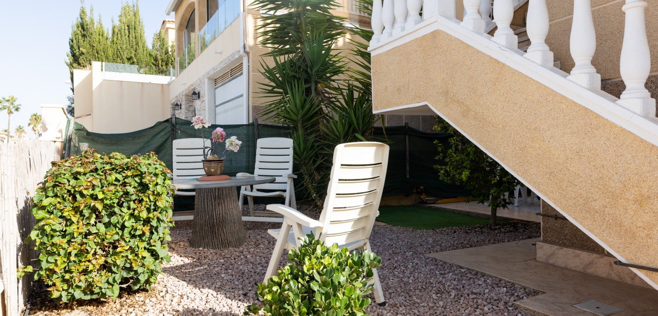 Herverkoop - Villa -
Los Altos