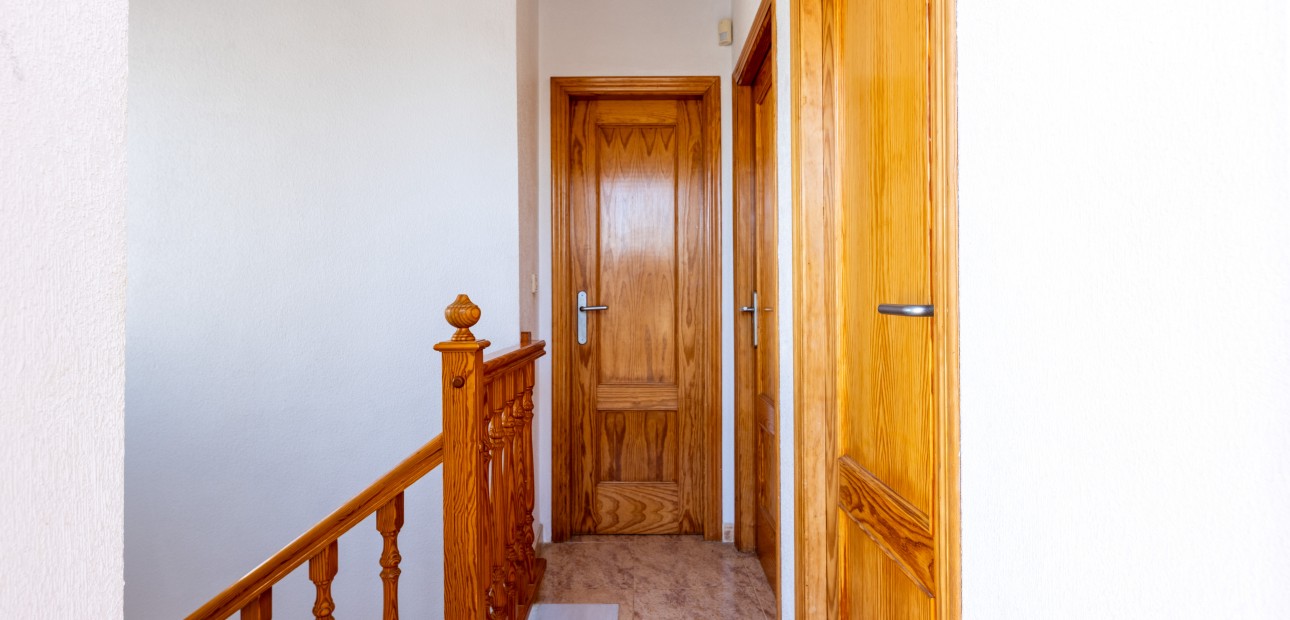 Herverkoop - Villa -
Los Altos