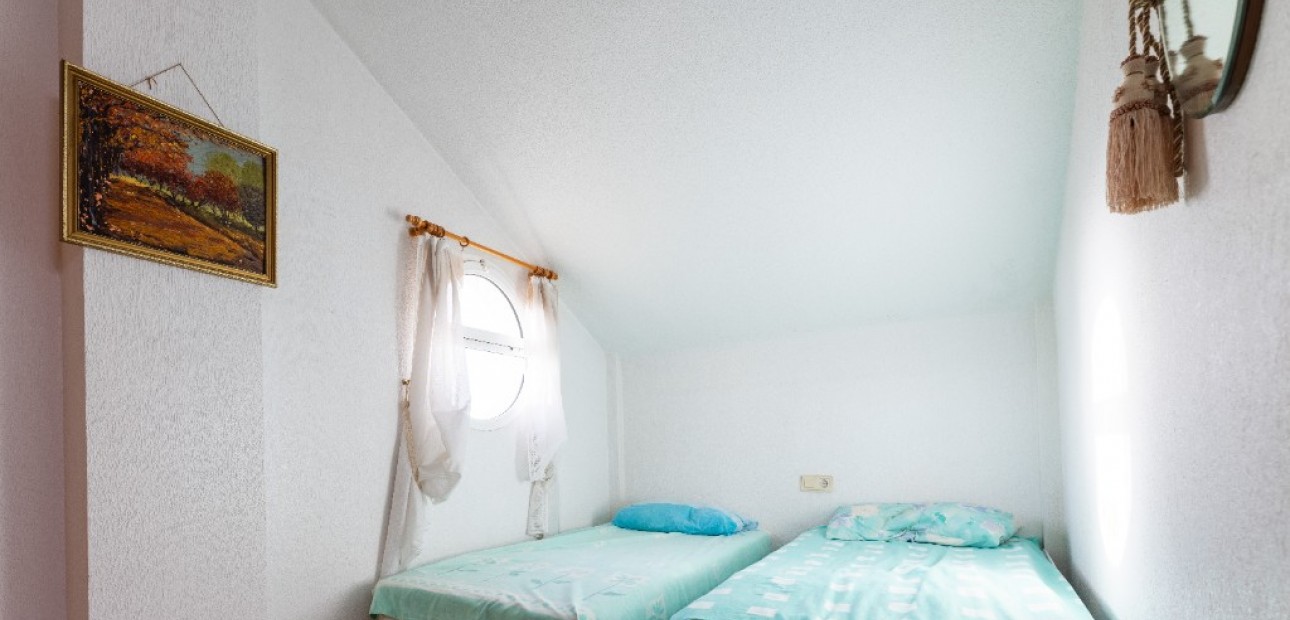 Herverkoop - Villa -
Los Altos