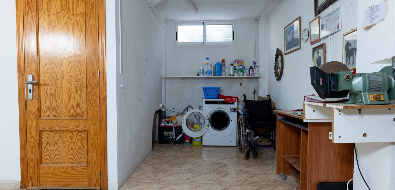 Herverkoop - Villa -
Los Altos