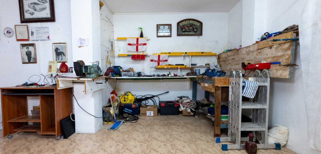 Herverkoop - Villa -
Los Altos