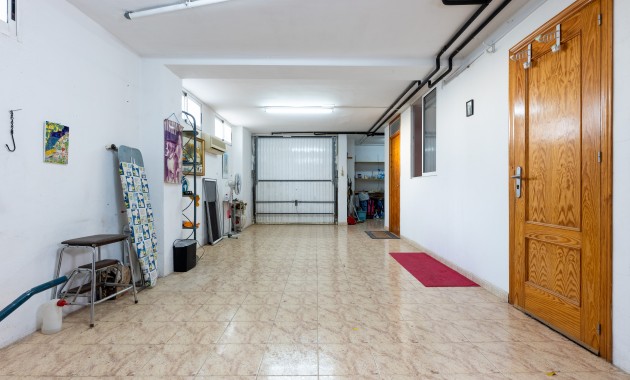 Herverkoop - Villa -
Los Altos