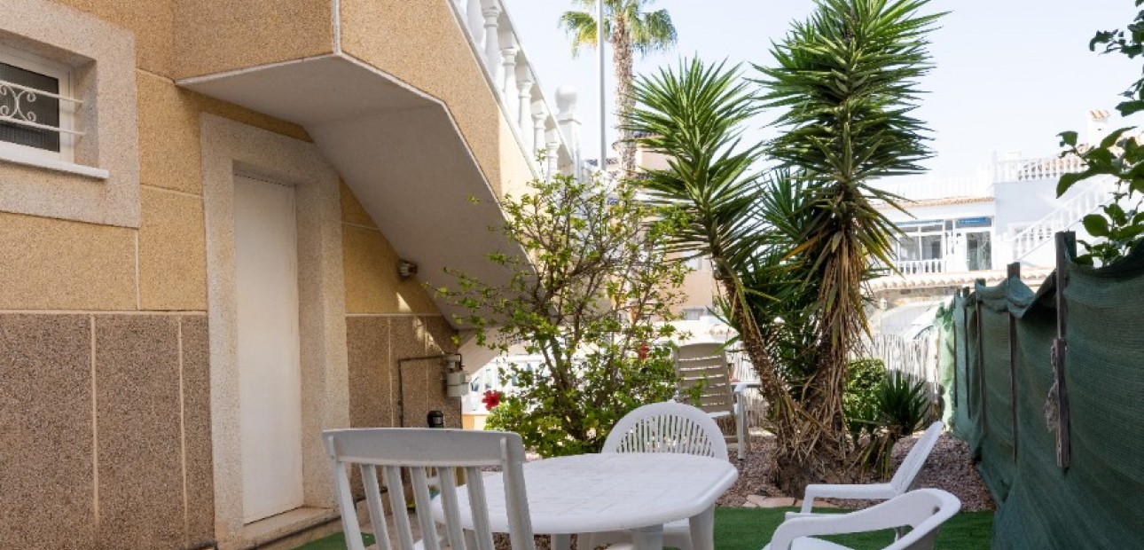 Herverkoop - Villa -
Los Altos