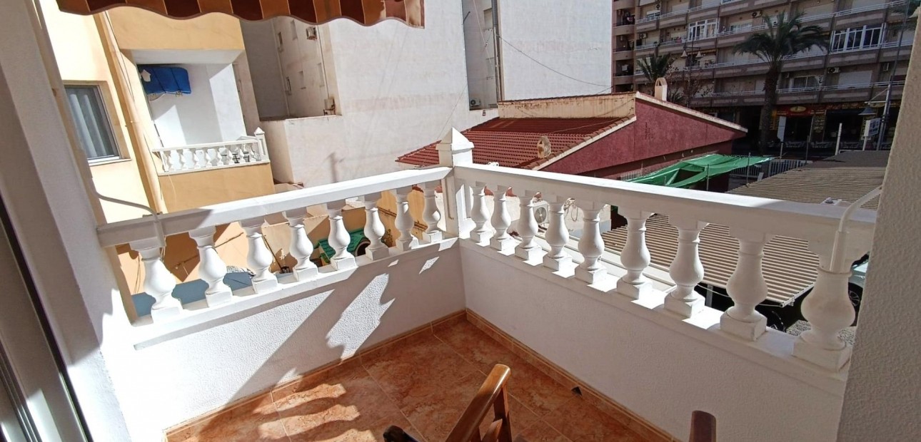 Venta - Apartamento / piso -
Torrevieja - torrevieja