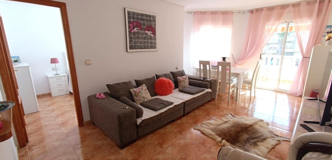 Venta - Apartamento / piso -
Torrevieja - torrevieja