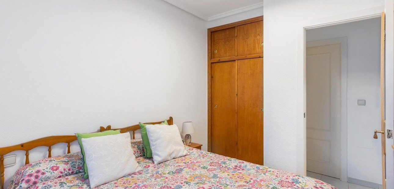 Venta - Apartamento / piso -
Torrevieja - Parque Acuático - Sector 25