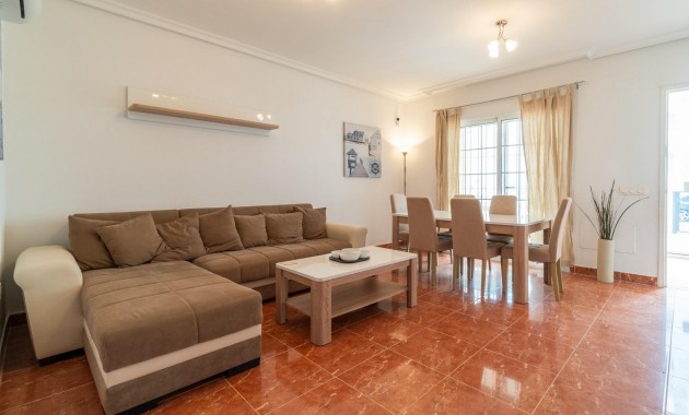 Venta - Terraced house -
Orihuela Costa - Los Dolses