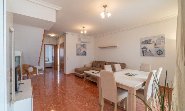 Venta - Terraced house -
Orihuela Costa - Los Dolses