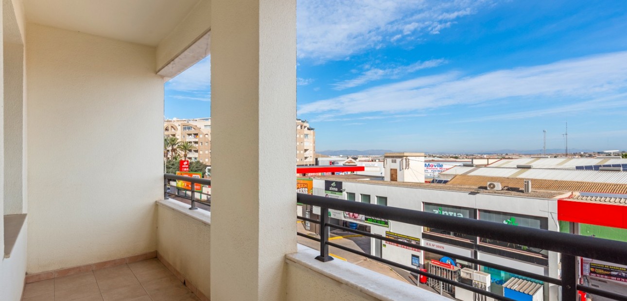 Venta - Apartamento / piso -
Torrevieja - Torrevieja - Centre