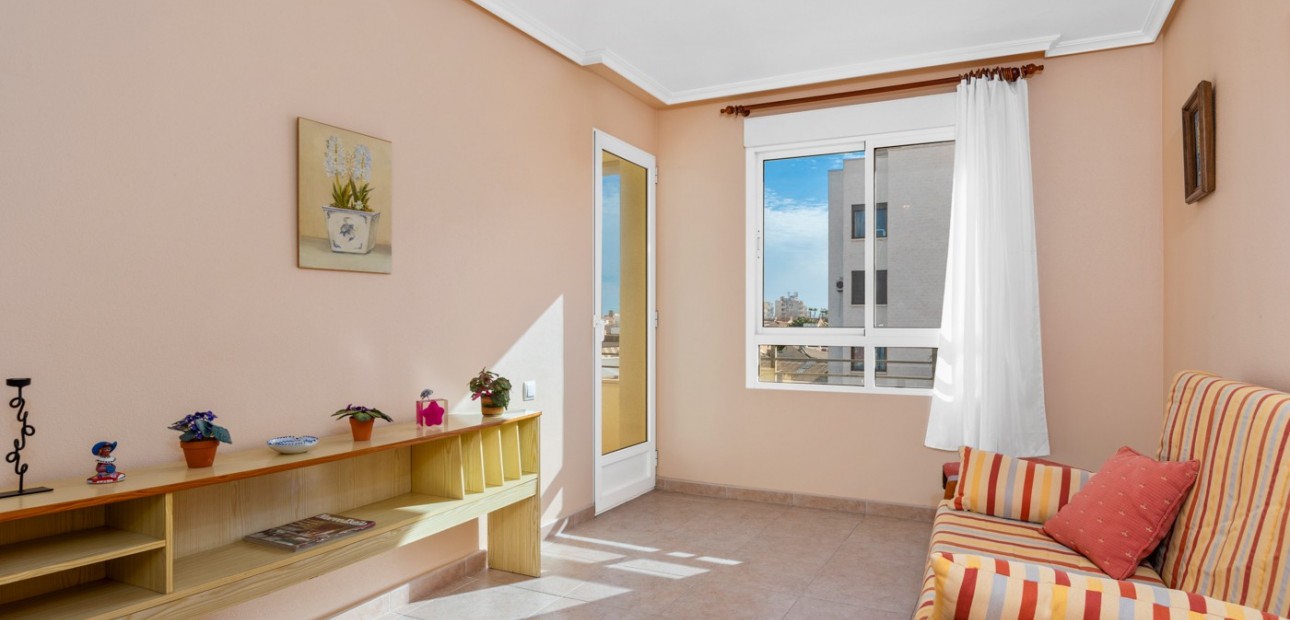 Venta - Apartamento / piso -
Torrevieja - Torrevieja - Centre