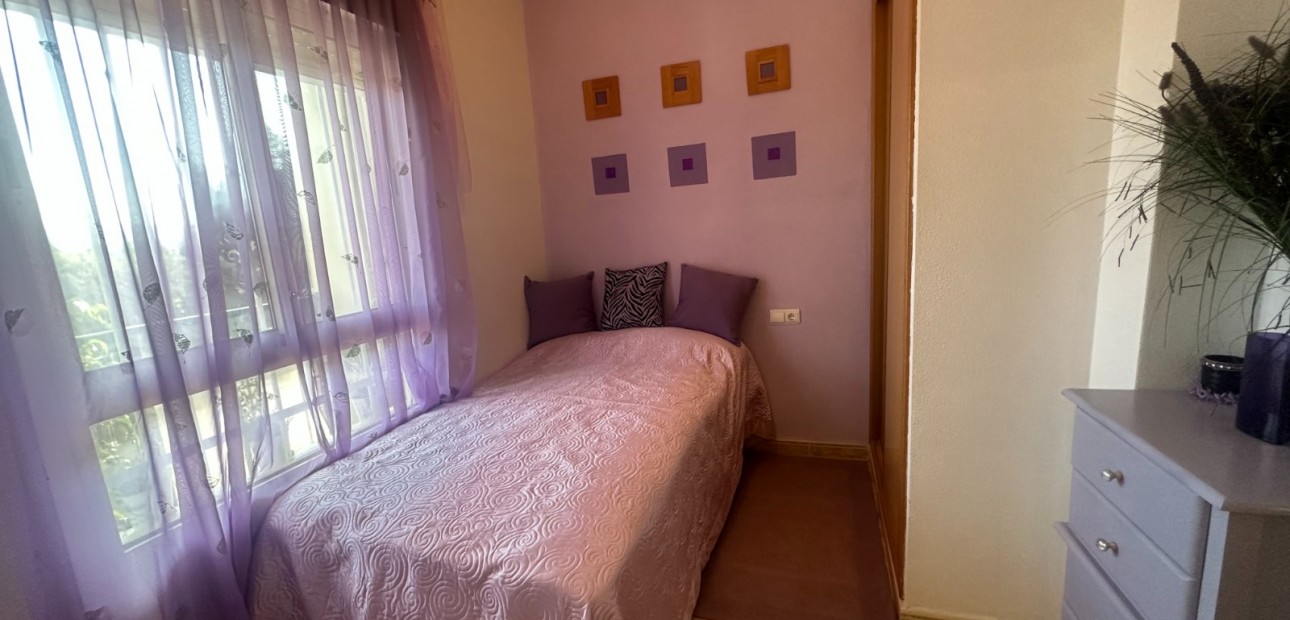 Venta - Apartamento / piso -
Jacarilla