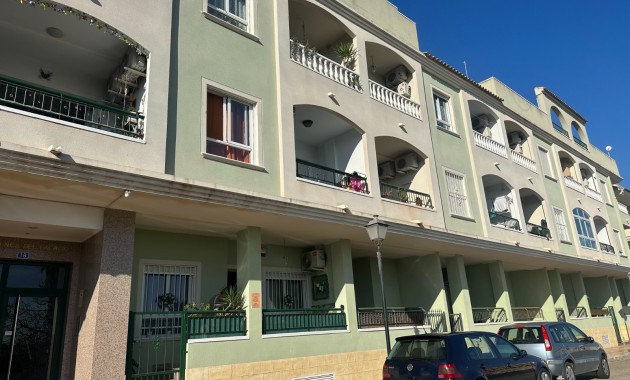 Venta - Apartamento / piso -
Jacarilla