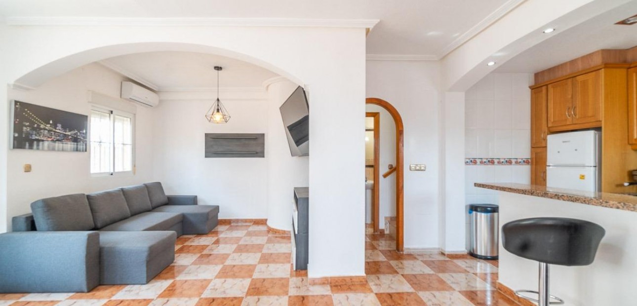 Venta - Terraced house -
Orihuela Costa - Los Dolses