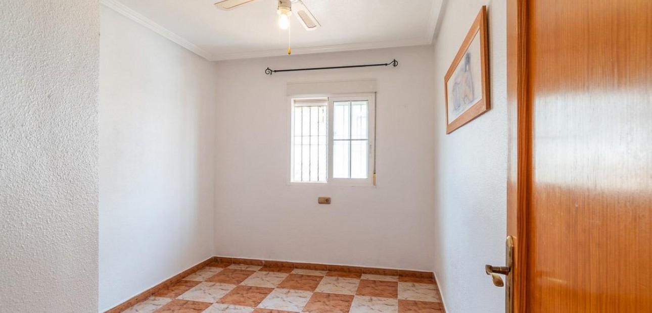 Venta - Terraced house -
Orihuela Costa - Los Dolses