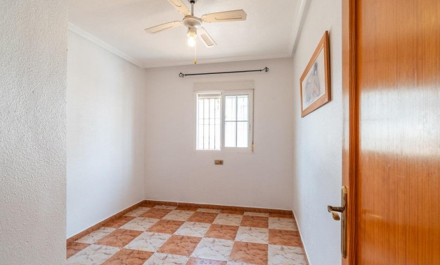 Venta - Terraced house -
Orihuela Costa - Los Dolses