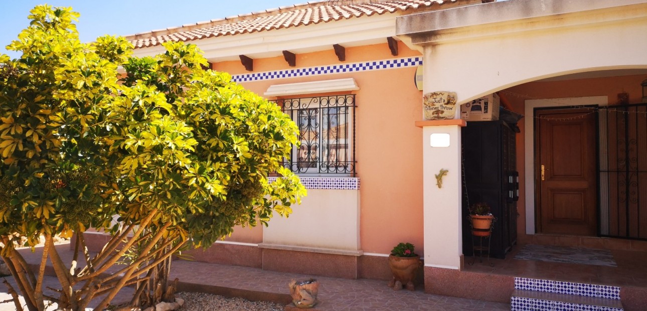 Venta - Detached Villa -
Los Montesinos - Los Montesinos - Urb. La Herrada