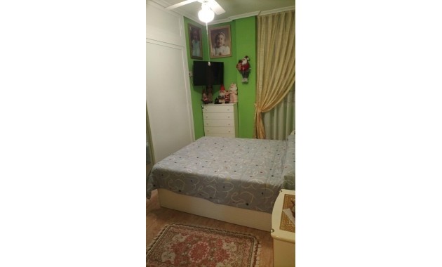 Sale - Apartment / flat -
Torrevieja - torrevieja