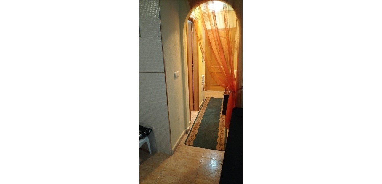 Sale - Apartment / flat -
Torrevieja - torrevieja