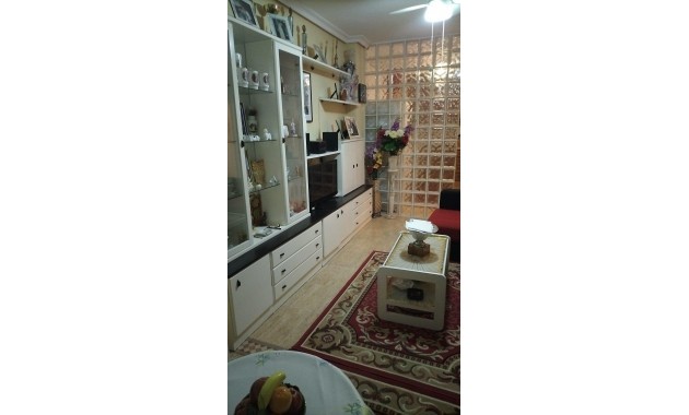 Sale - Apartment / flat -
Torrevieja - torrevieja