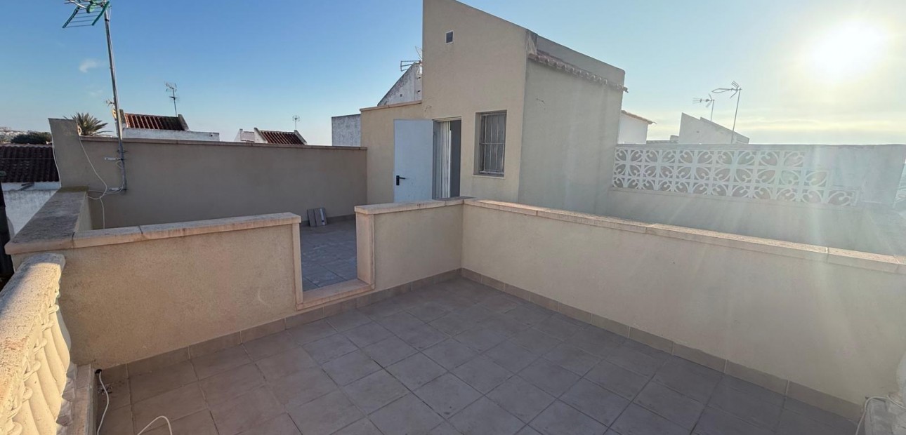 Venta - Villa -
Torrevieja - Centro