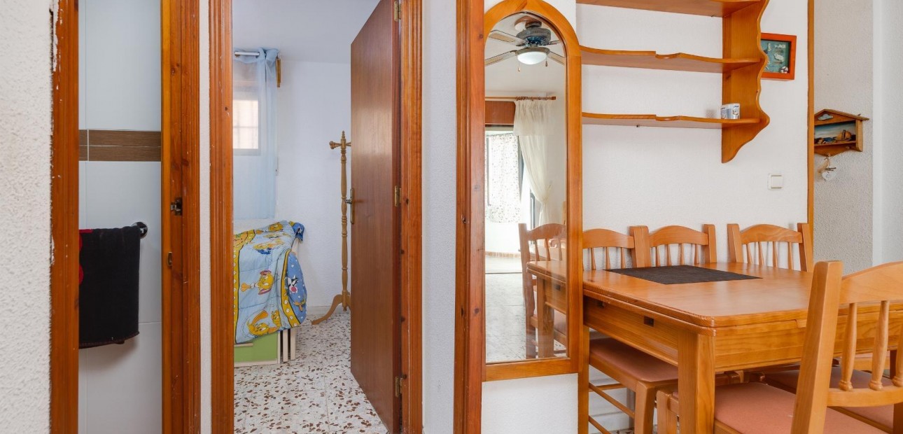 Venta - Apartamento / piso -
Pilar de la Horadada - Mil Palmeras