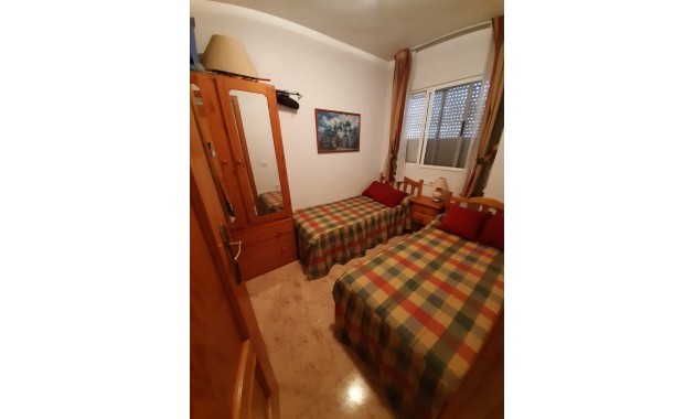 Venta - Apartamento / piso -
Torrevieja - Estacion de autobuses