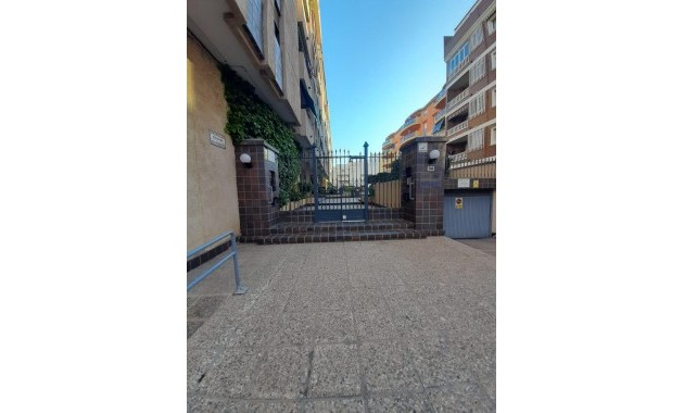 Venta - Apartamento / piso -
Torrevieja - Centro