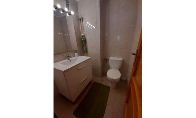 Venta - Apartamento / piso -
Torrevieja - Centro