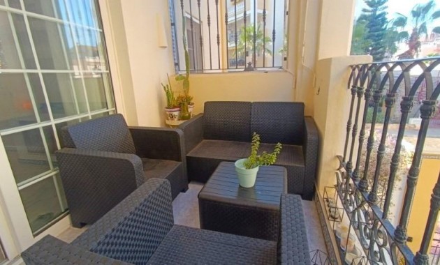 Venta - Apartamento / piso -
Torrevieja - Los Frutales