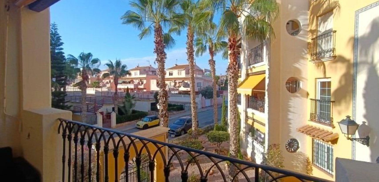 Venta - Apartamento / piso -
Torrevieja - Los Frutales