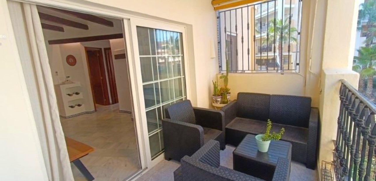 Venta - Apartamento / piso -
Torrevieja - Los Frutales