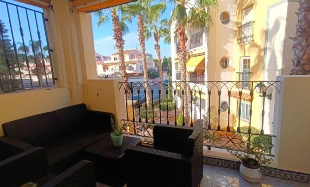 Venta - Apartamento / piso -
Torrevieja - Los Frutales