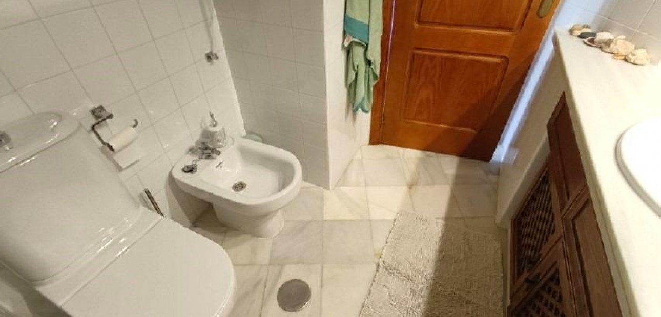 Venta - Apartamento / piso -
Torrevieja - Los Frutales