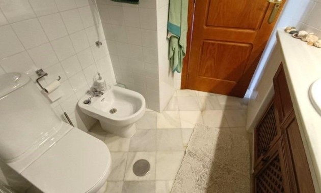 Venta - Apartamento / piso -
Torrevieja - Los Frutales