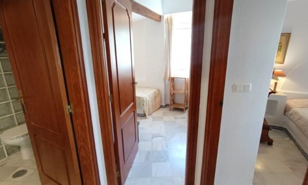 Venta - Apartamento / piso -
Torrevieja - Los Frutales