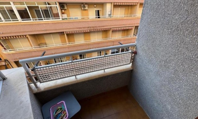 Venta - Apartamento / piso -
Torrevieja - Playa del cura