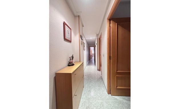 Sale - Apartment / flat -
Torrevieja - torrevieja