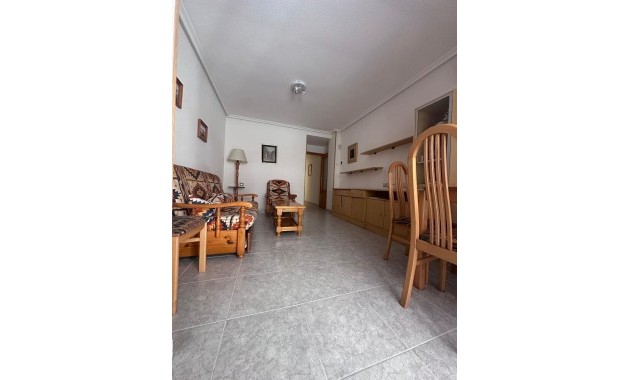 Sale - Apartment / flat -
Torrevieja - torrevieja