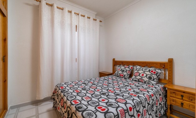 Venta - Apartamento / piso -
Torrevieja - Playa del cura