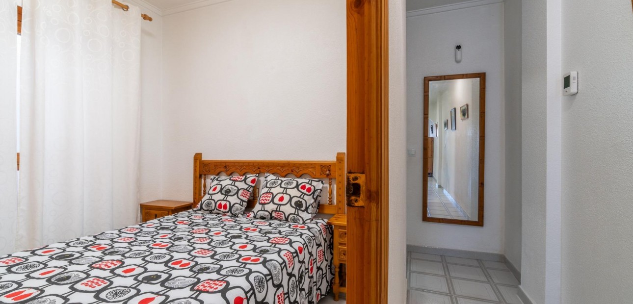 Venta - Apartamento / piso -
Torrevieja - Playa del cura